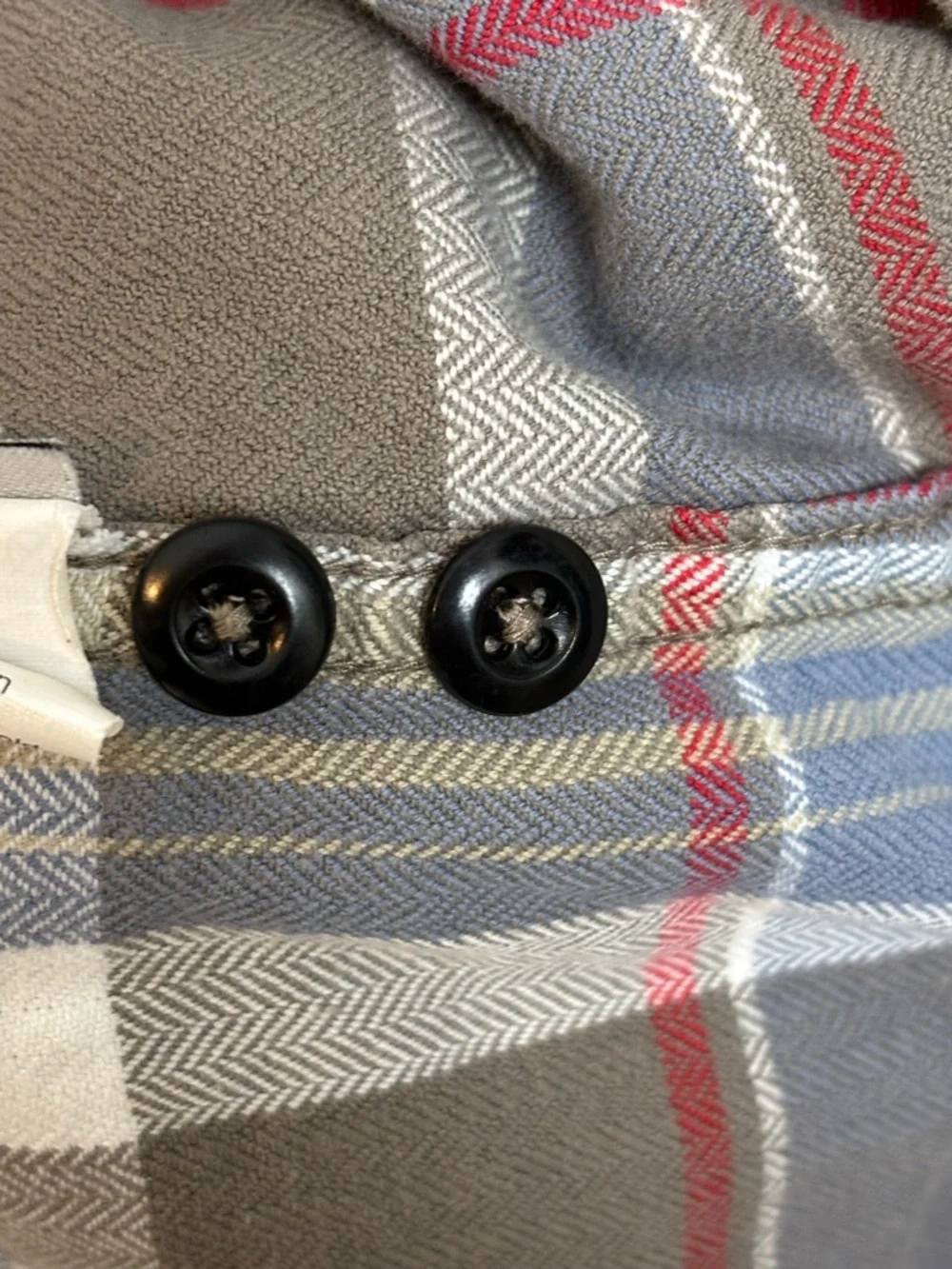 J Crew Shirt Mens Med Wet Gravel Gray Herringbone Plaid Flannel Sporting Button